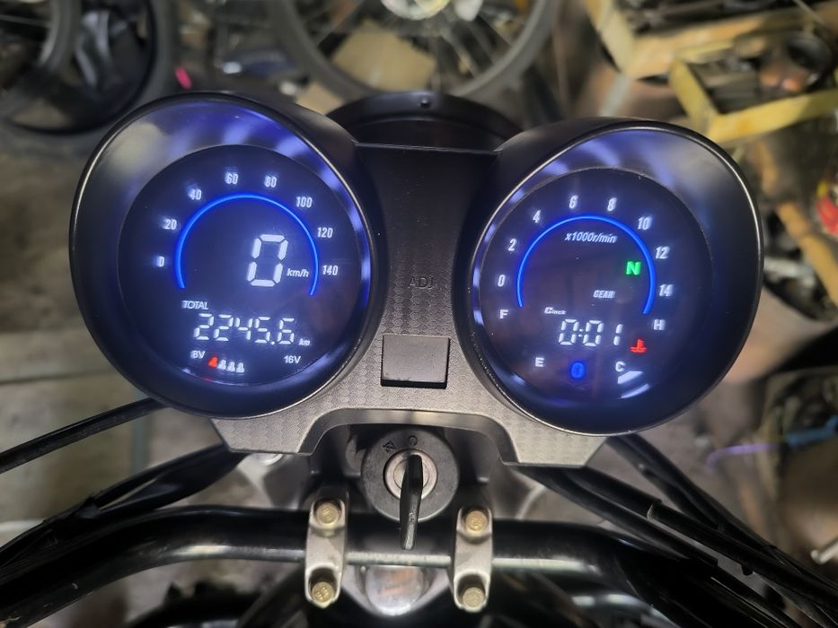 Мотоцикл Sparta Lux 125