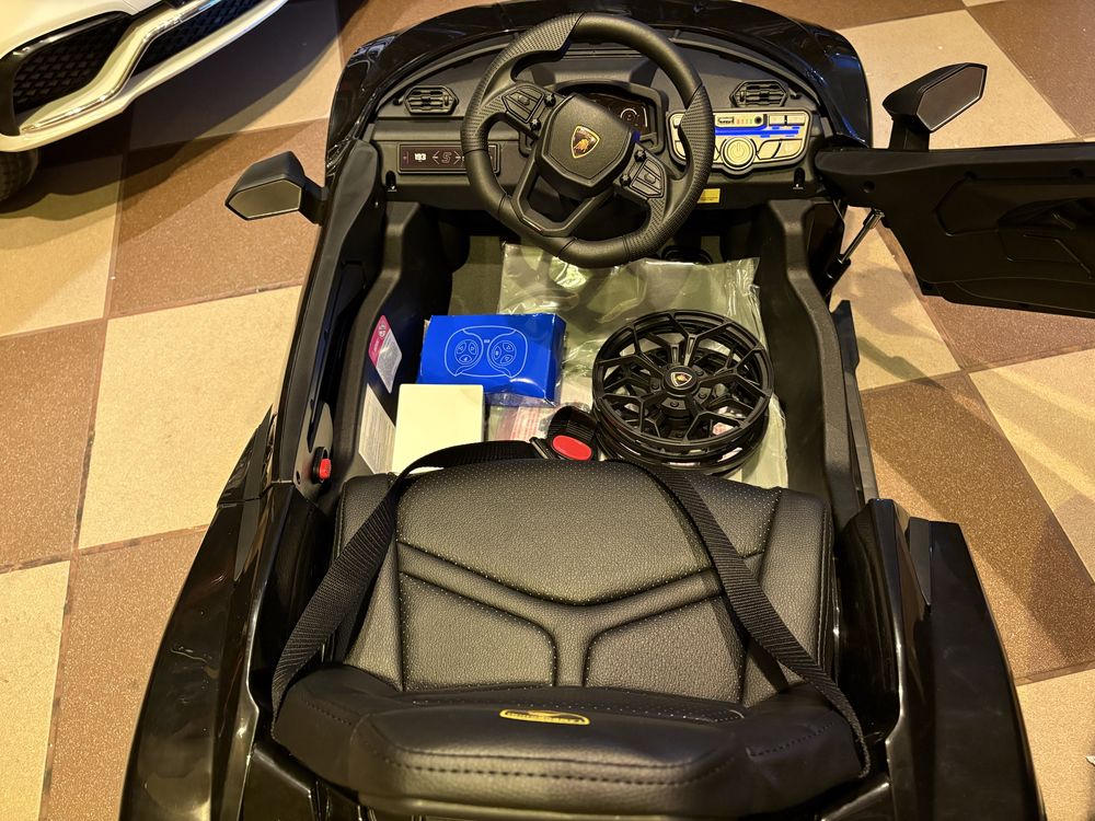 Outlet autko na akumulator dla dzieci Lamborghini Revuelto gwarancja