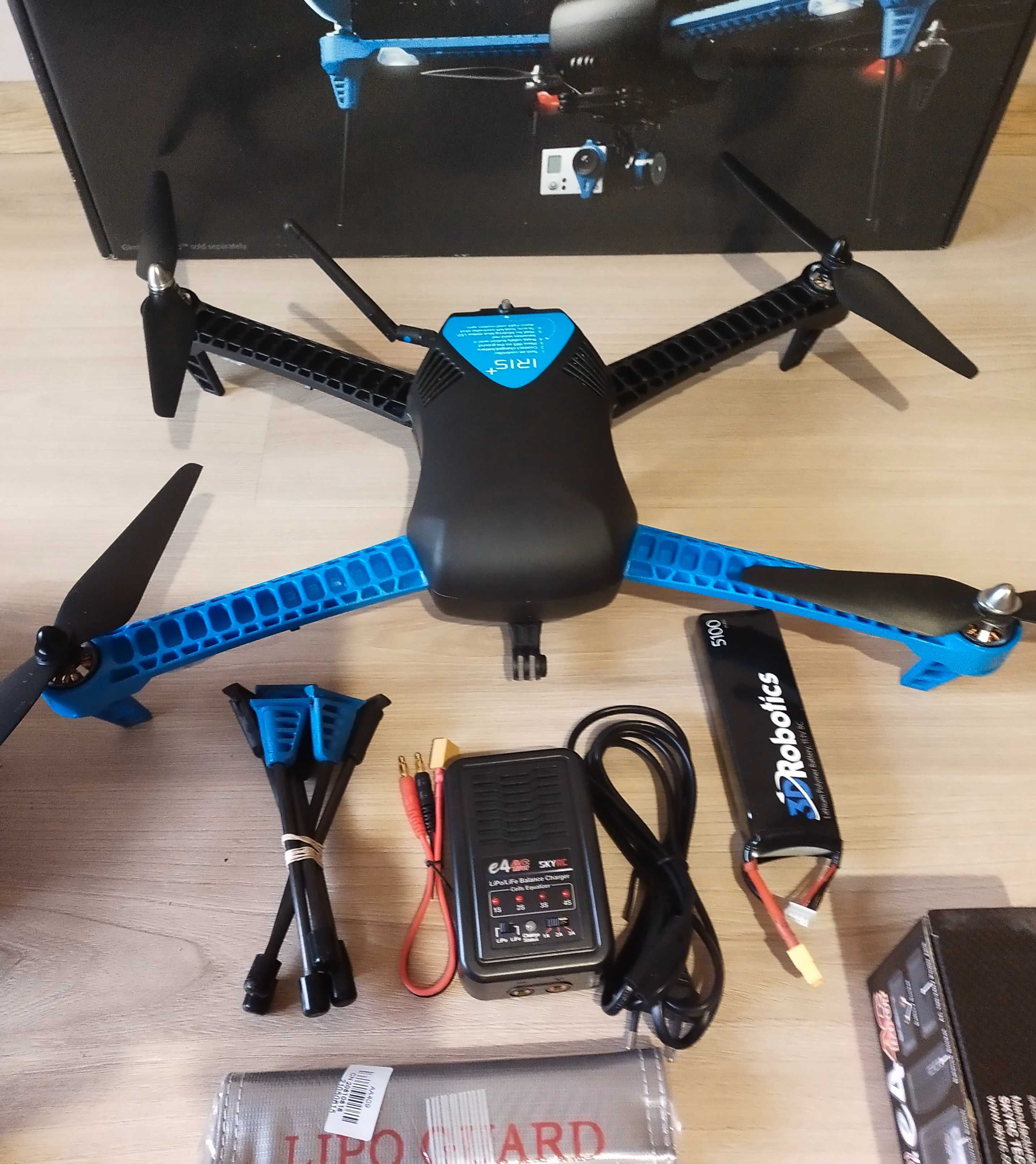 Nowy dron Iris + 3DR Robotics PIXHAWK, GPS, Telemetria