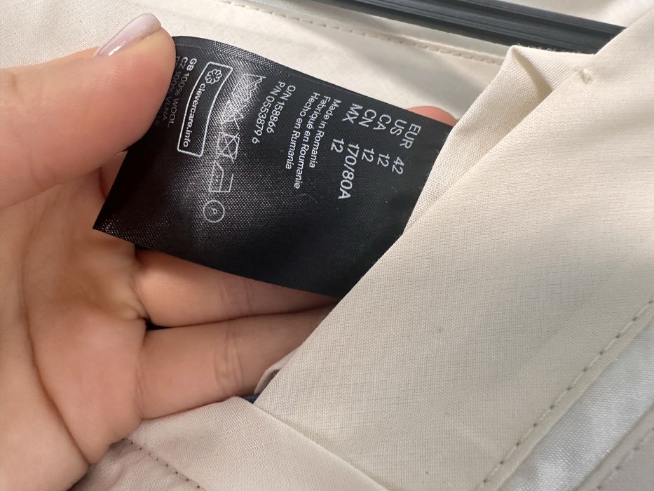 Класичні блакитні брюки з гарного матеріалу