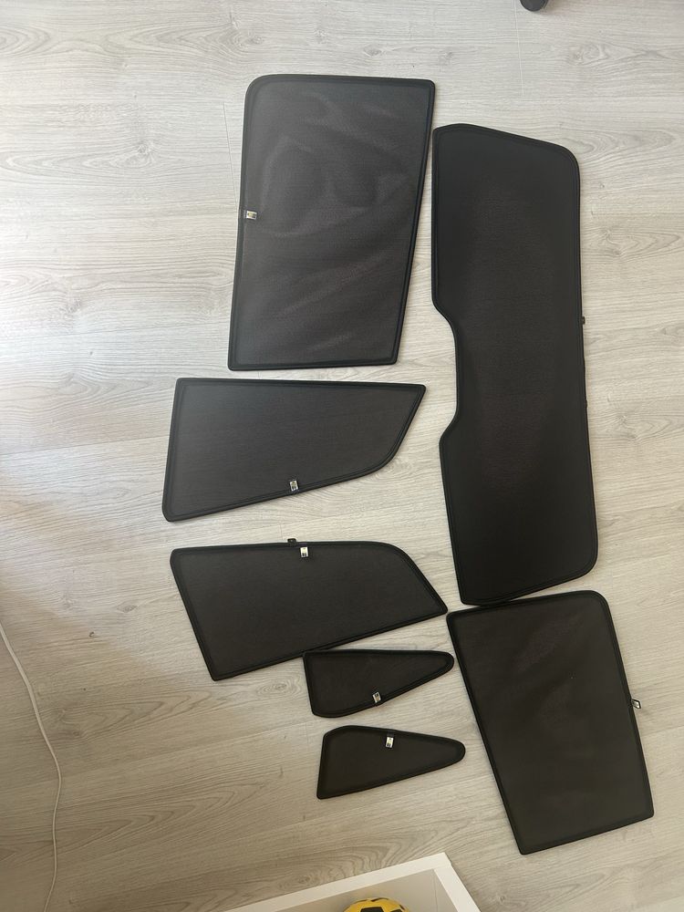 Cortinas traseiras - Volvo V60 II