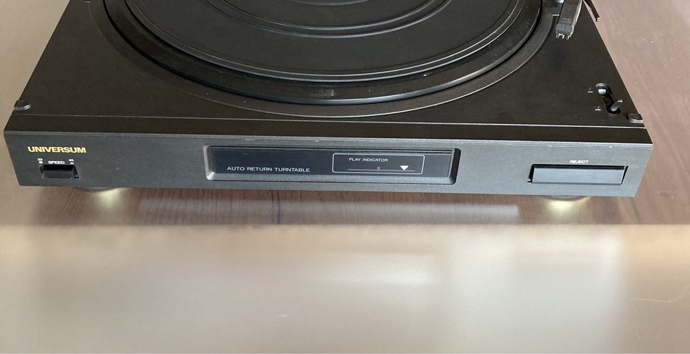 Gramofon Universum VTCF-CD4606
