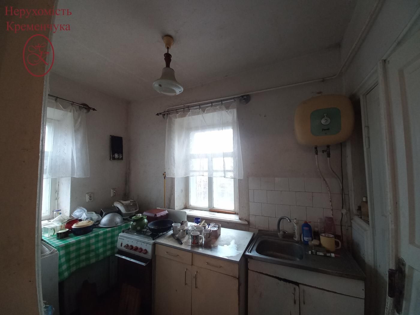 Продам будинок в Крюкові