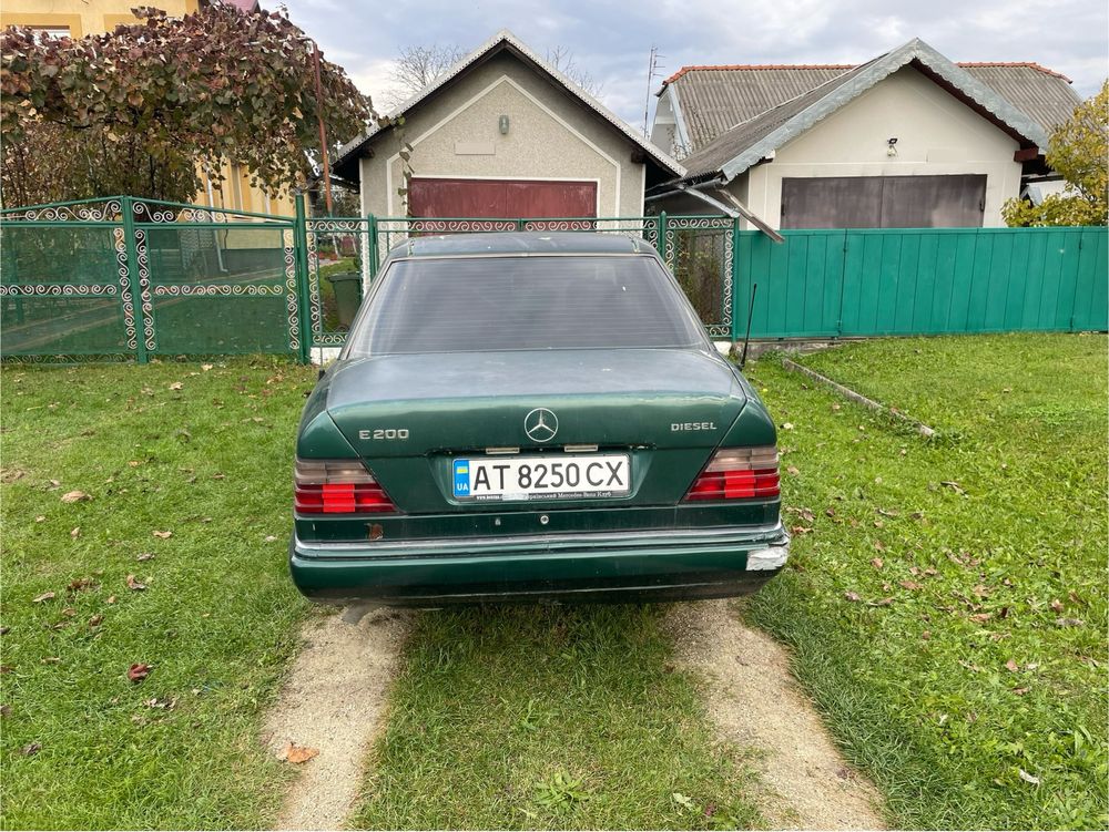 Mercedes E200D 1995р