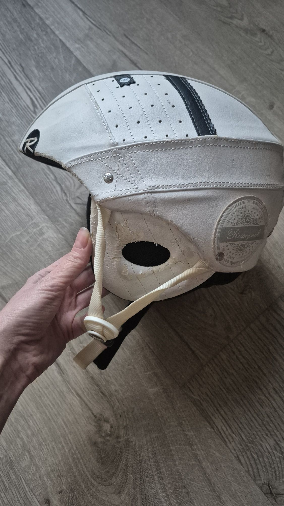 Kask narciarski M/L Rossignol