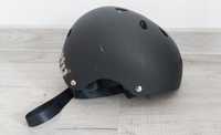 Kask rowerowy czarny