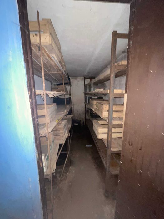 Гараж Тернопіль з ямою і підвалом