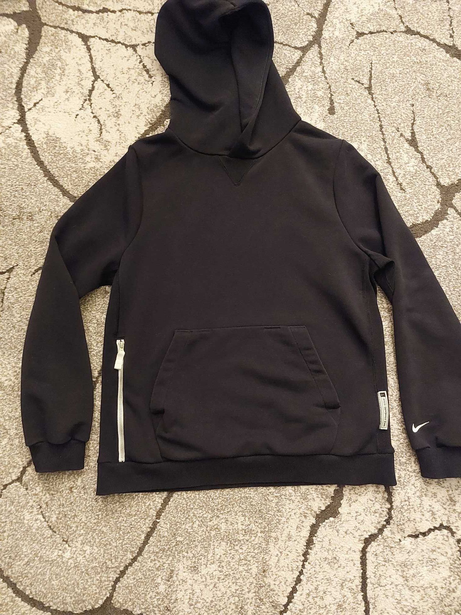 Bluza NIKE czarna 158-170