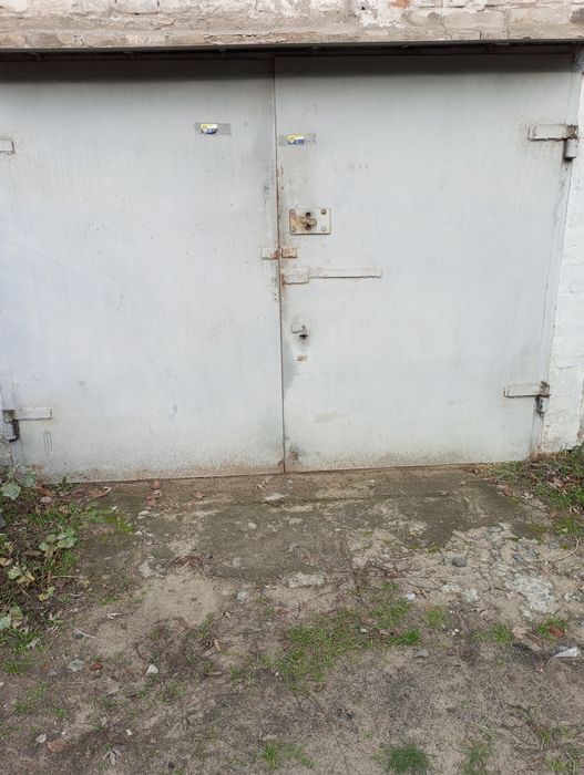 Сдам гараж в аренду