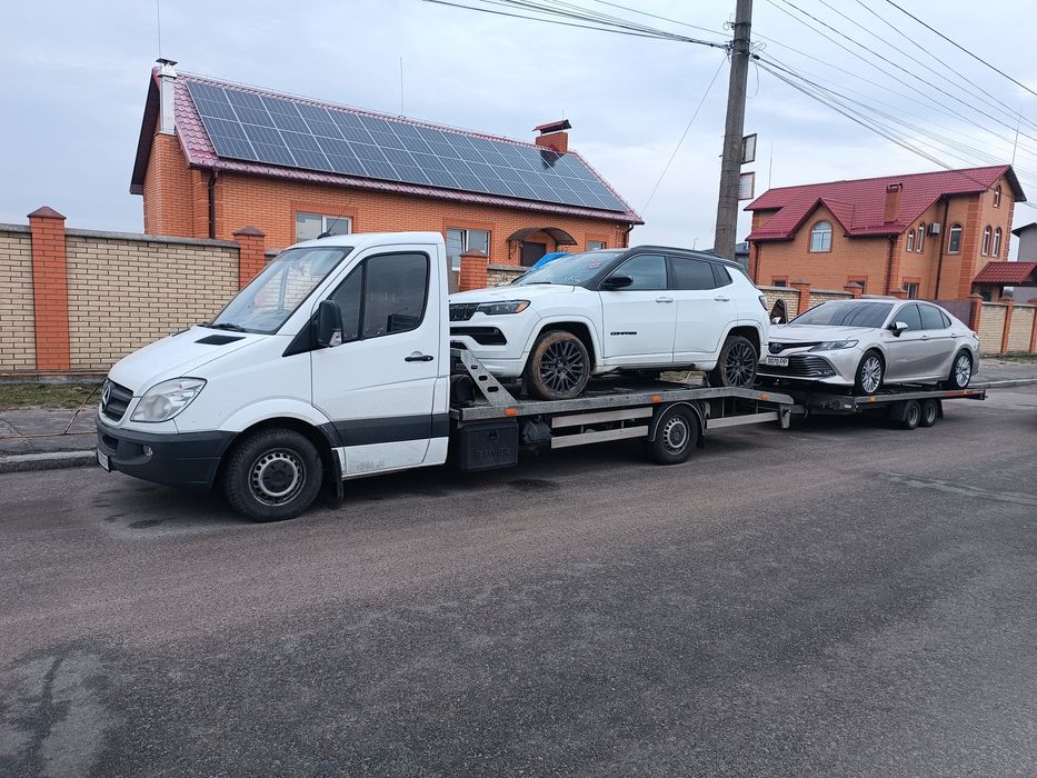 Услуги эвакуатора. Харьков Львов.