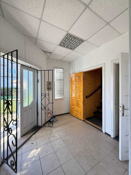 Продаж комерційного приміщення в центрі міста