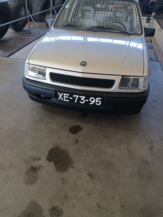 Opel corsa A TR  Swing