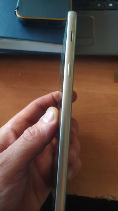 Смартфон Samsung Galaxy J8 J810F 2018 3/32GB Black