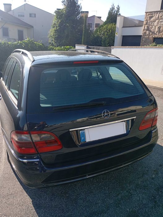 Mercedes  220 cdi