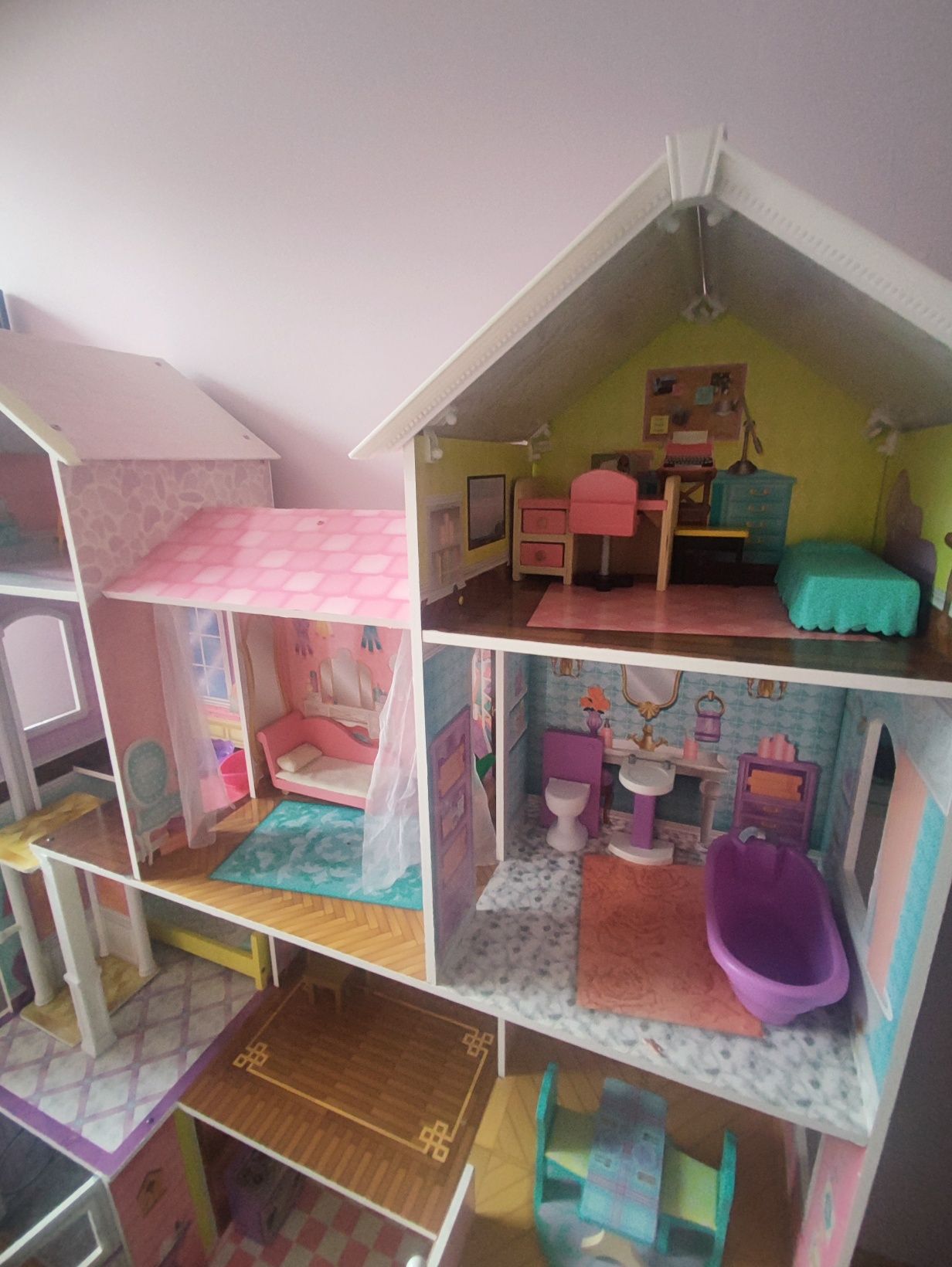 Duży domek dla lalek Barbie