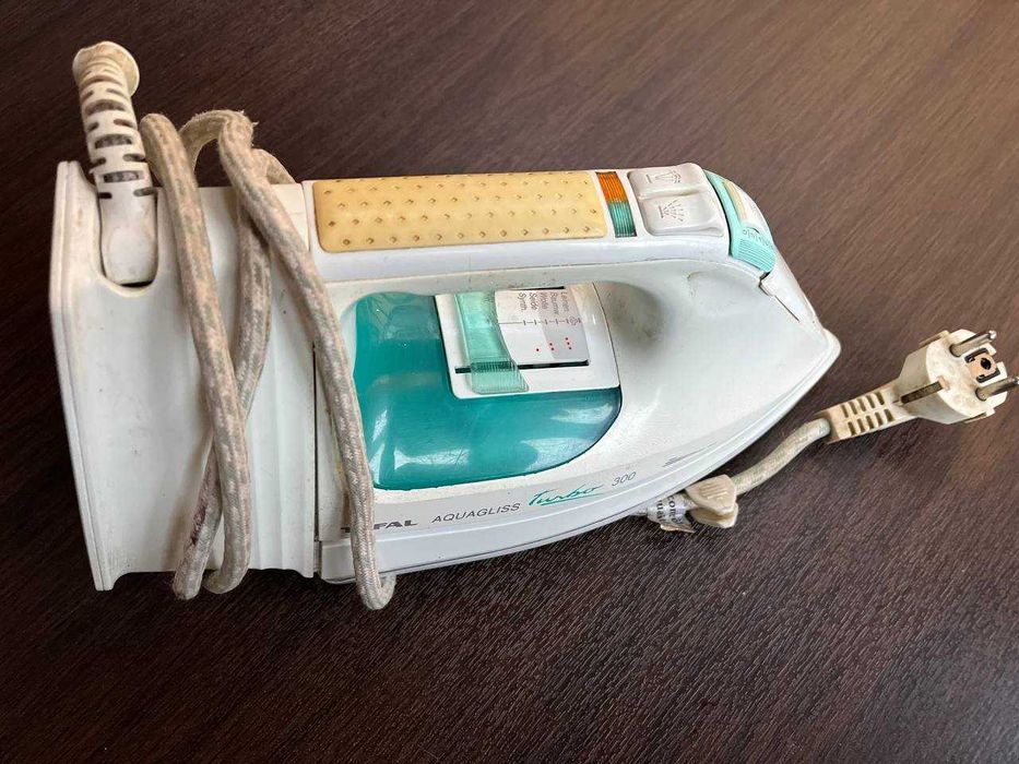 Праска Тефаль Утюг Tefal Aquagliss 300 Turbo Робочий
