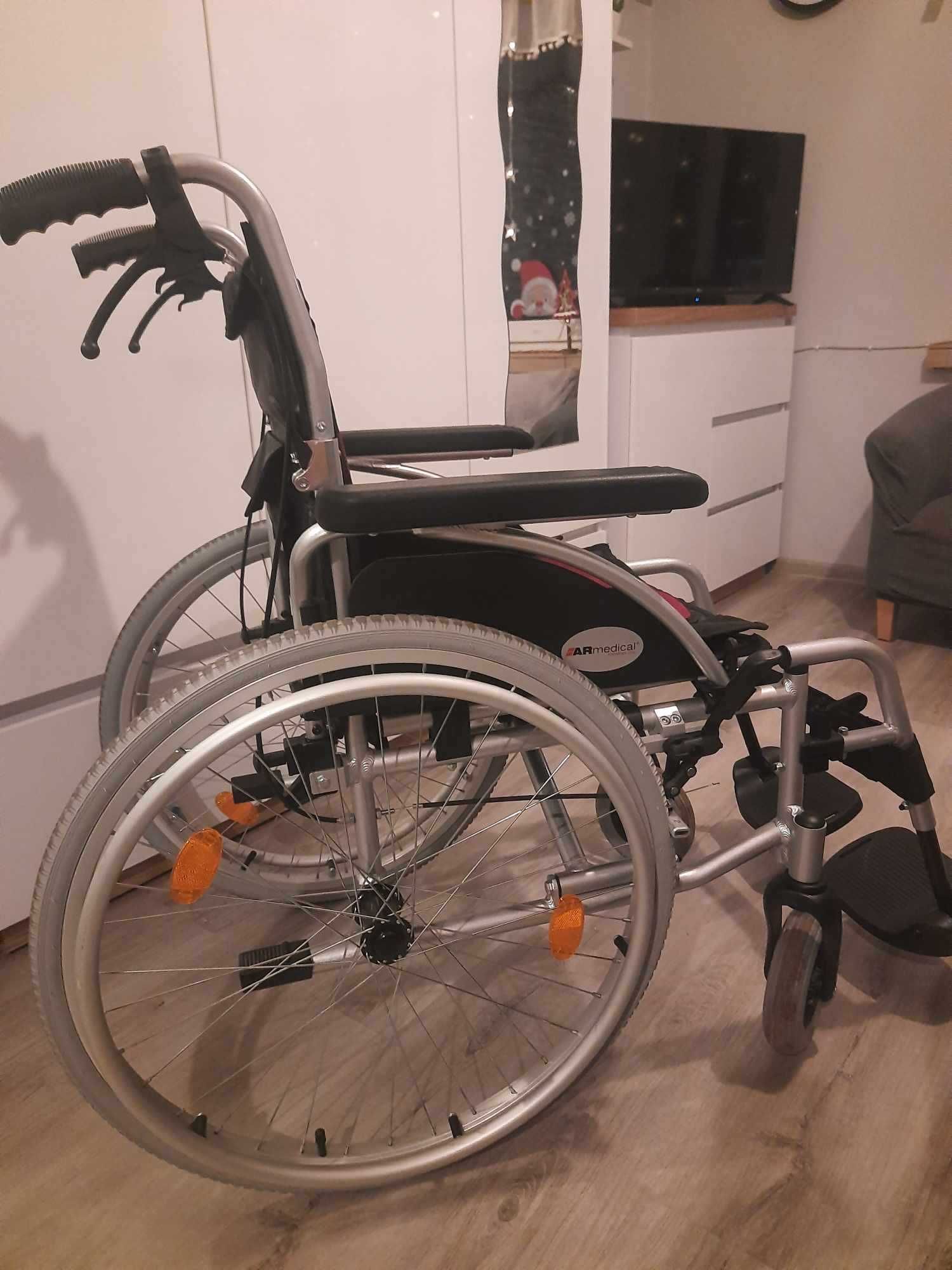 Wózek inwalidzki aluminiowy