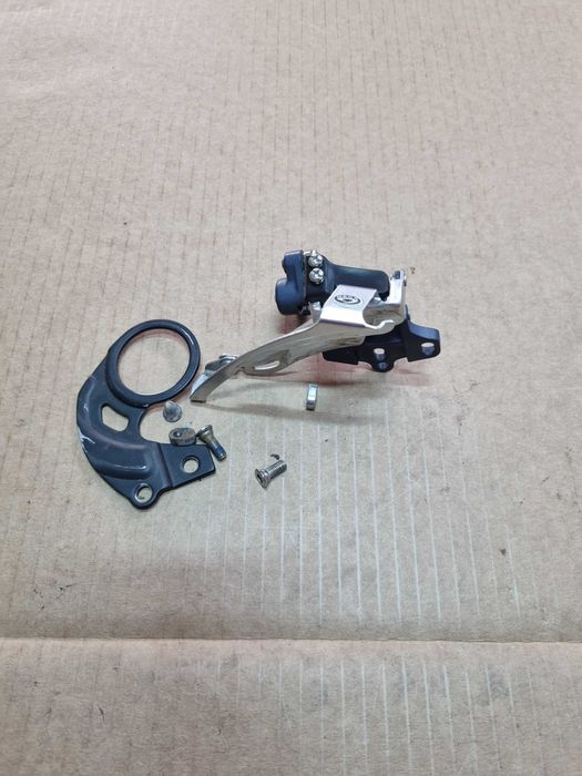 Przerzutka przednia m570 3s