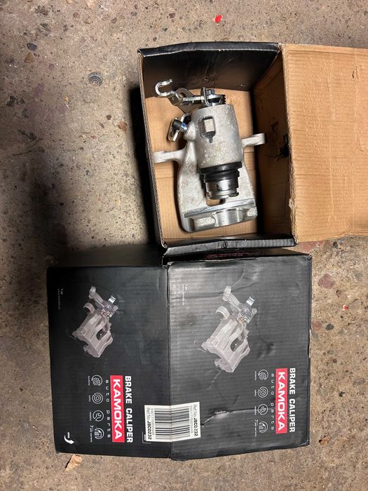 Zaciski tył KAMOKA JBC0231 - A3 Atea Toledo Octavia Superb Golf Touran