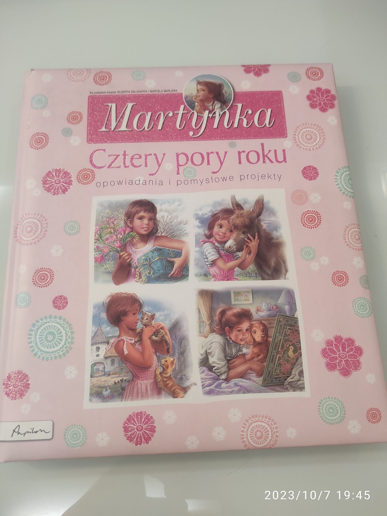 Martynka Cztery pory roku opowiadania i pomysłowe projekty