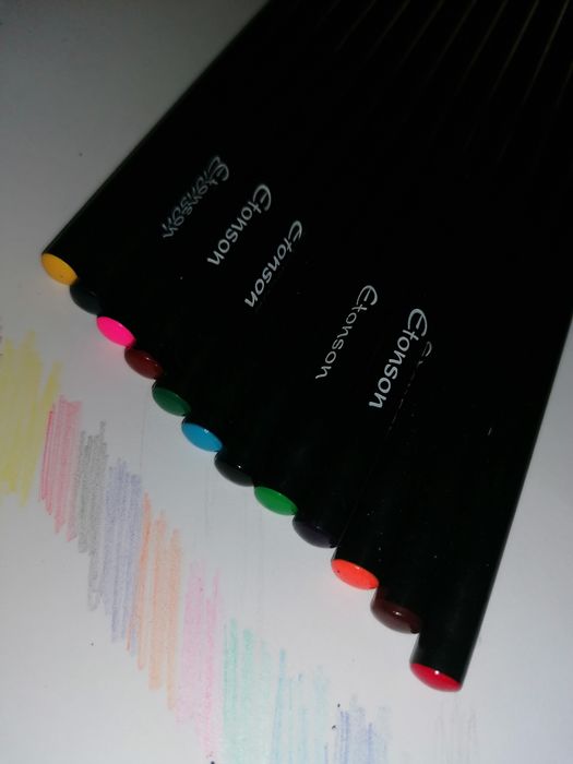 Фирменные цветные карандаши Etonson в тубусе со стружилкой 12шт уп.