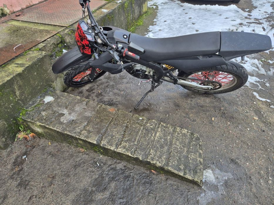 Sprzedam zamienię  Gilera RCR 50 2 T okazja cena do jutra