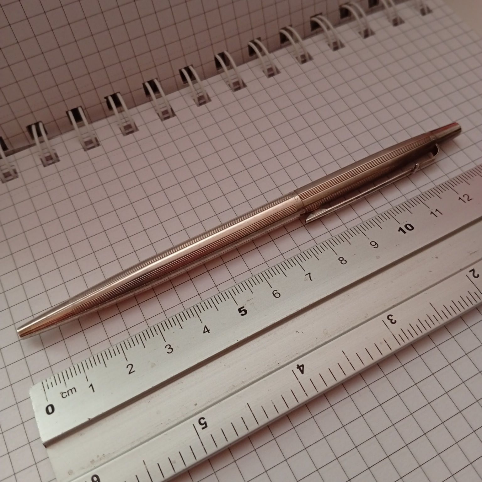 Esferográfica "CARAN d'ACHE - Madison", silverplated, vintage,