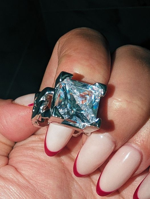 Каблучка botegga veneta 17/18 розмір