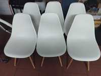 Krzesło białe , prawie nowe