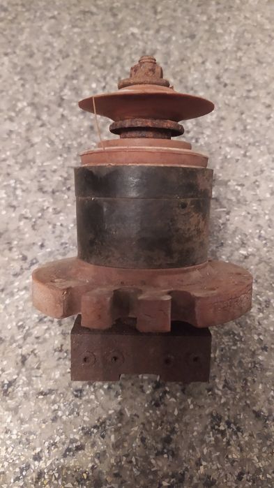 Запчасти на вибрационные насосы