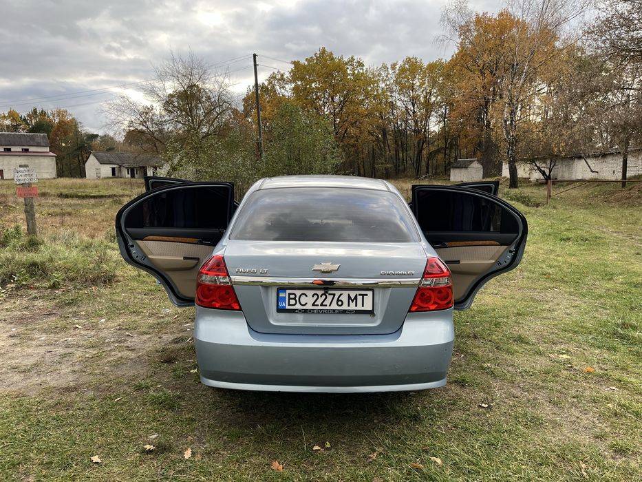 Шевроле Авео 2008 р гарний стан