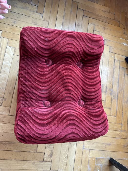 Бенкетка/пуф з корзиною для зберігання