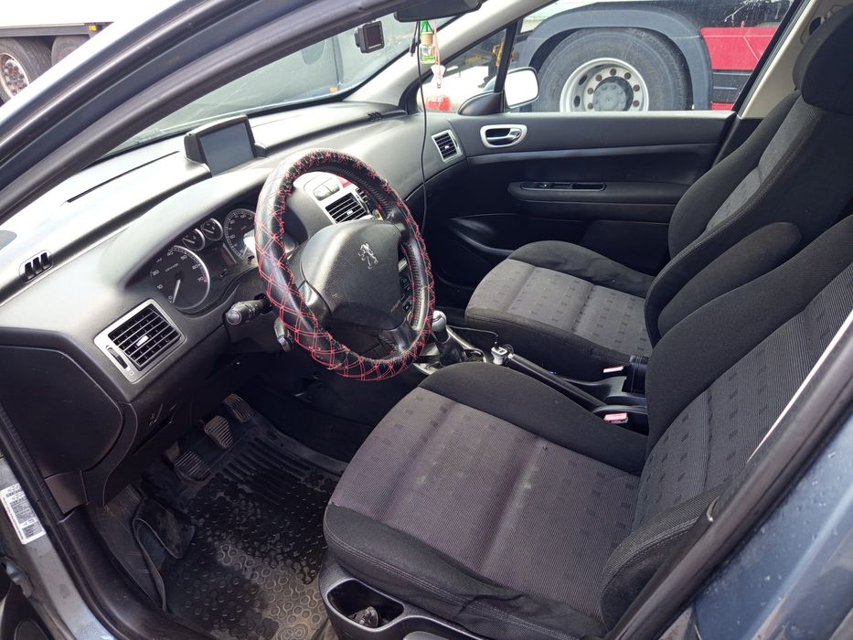 Продам автомобіль Peugeot 307 sw