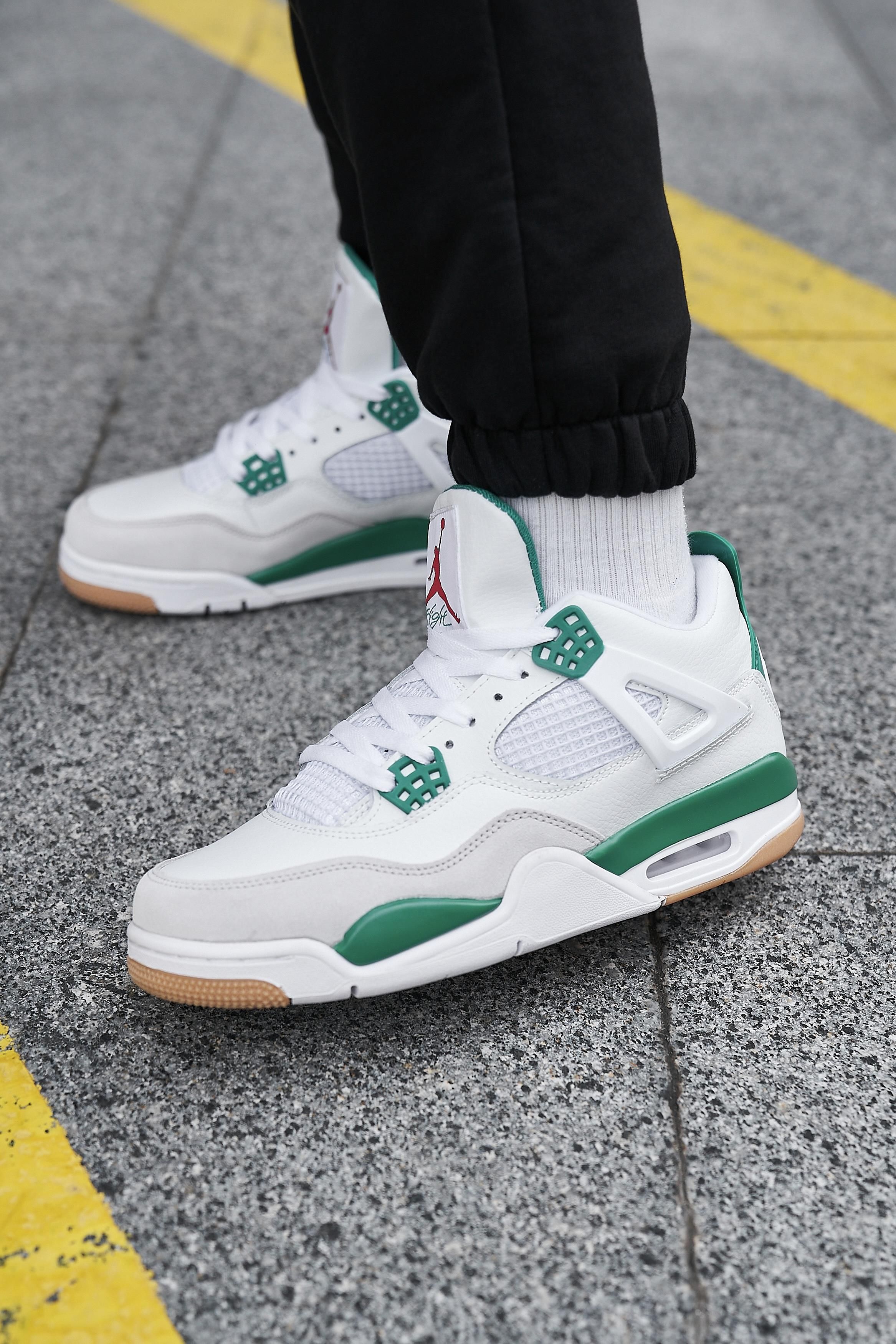 ВСТИГНИ! Кросівки чоловічі Jordan 4 Retro SB Green, Джордан ретро 4