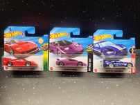 Hot wheels Ferrari F40, Bugatti EB110 SS, Custom Ford Mustang GT