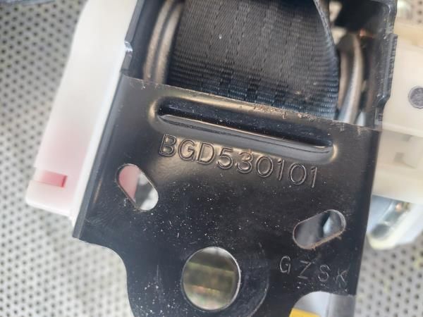 Cinto frente esquerdo MAZDA 2 (DY)