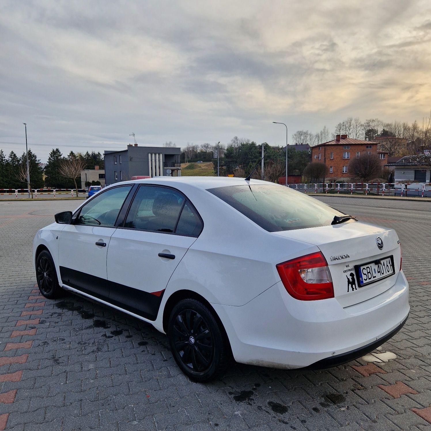 Skoda rapid 1.2 lpg
