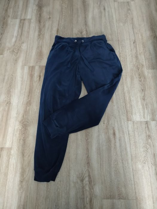 Spodnie welurowe i inne rzeczy