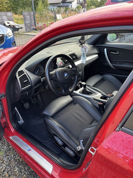 Sprzedam BMW 120i e87