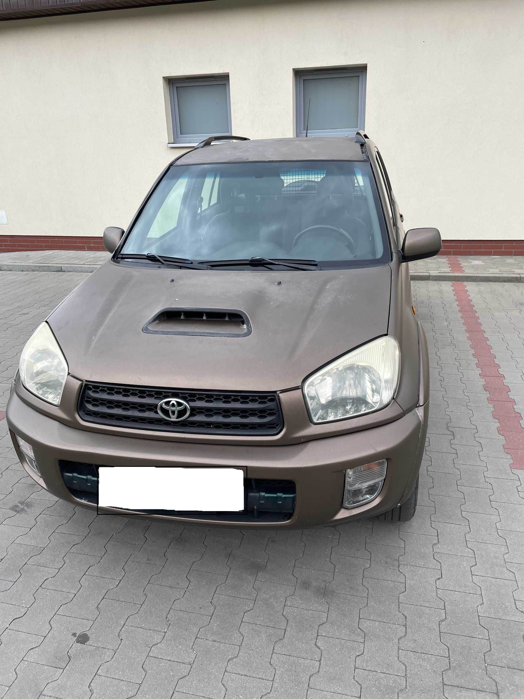 Sprzedam Toyotę RAV4 2.0 D4D