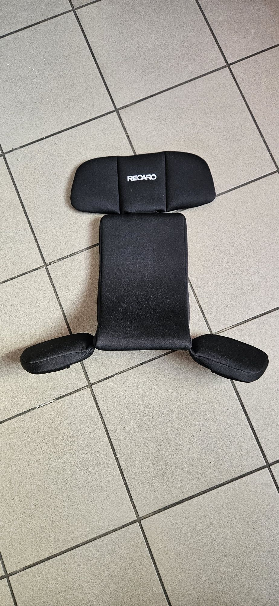 Obrotowy fotelik Recaro Zero 1 Isofix  0-18kg  Bezwypadkowy