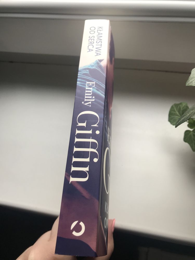 Emily Giffin Kłamstwa od Serca książka wydawnictwo otwarte