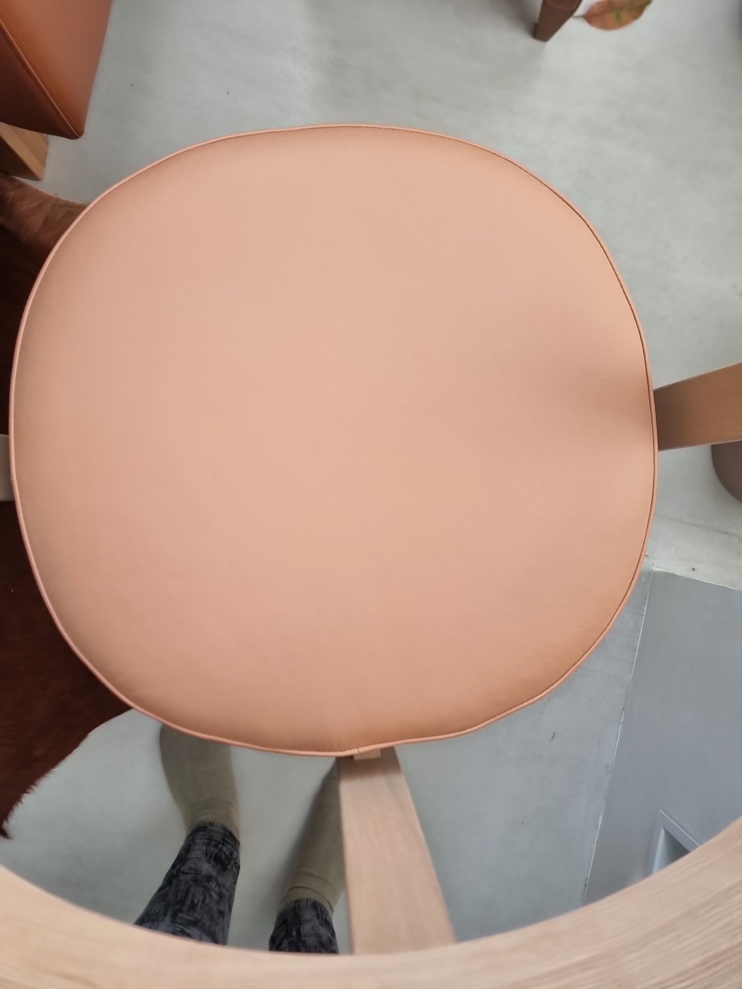 Nowe krzesło Ikea Stockholm 2025