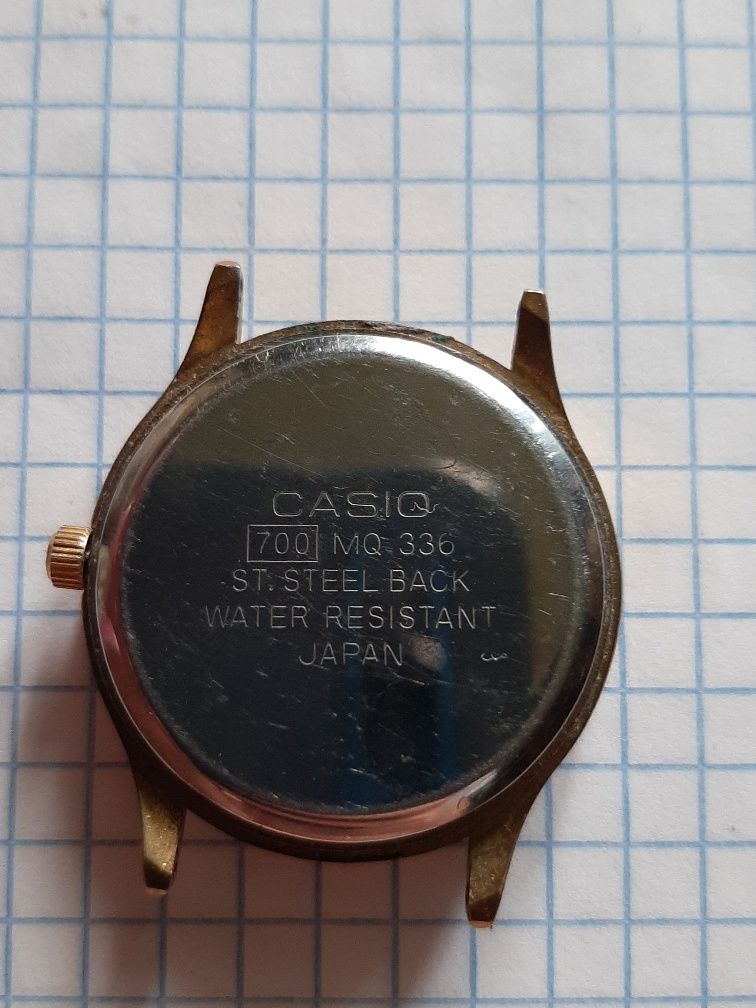 Электронные часы Casio