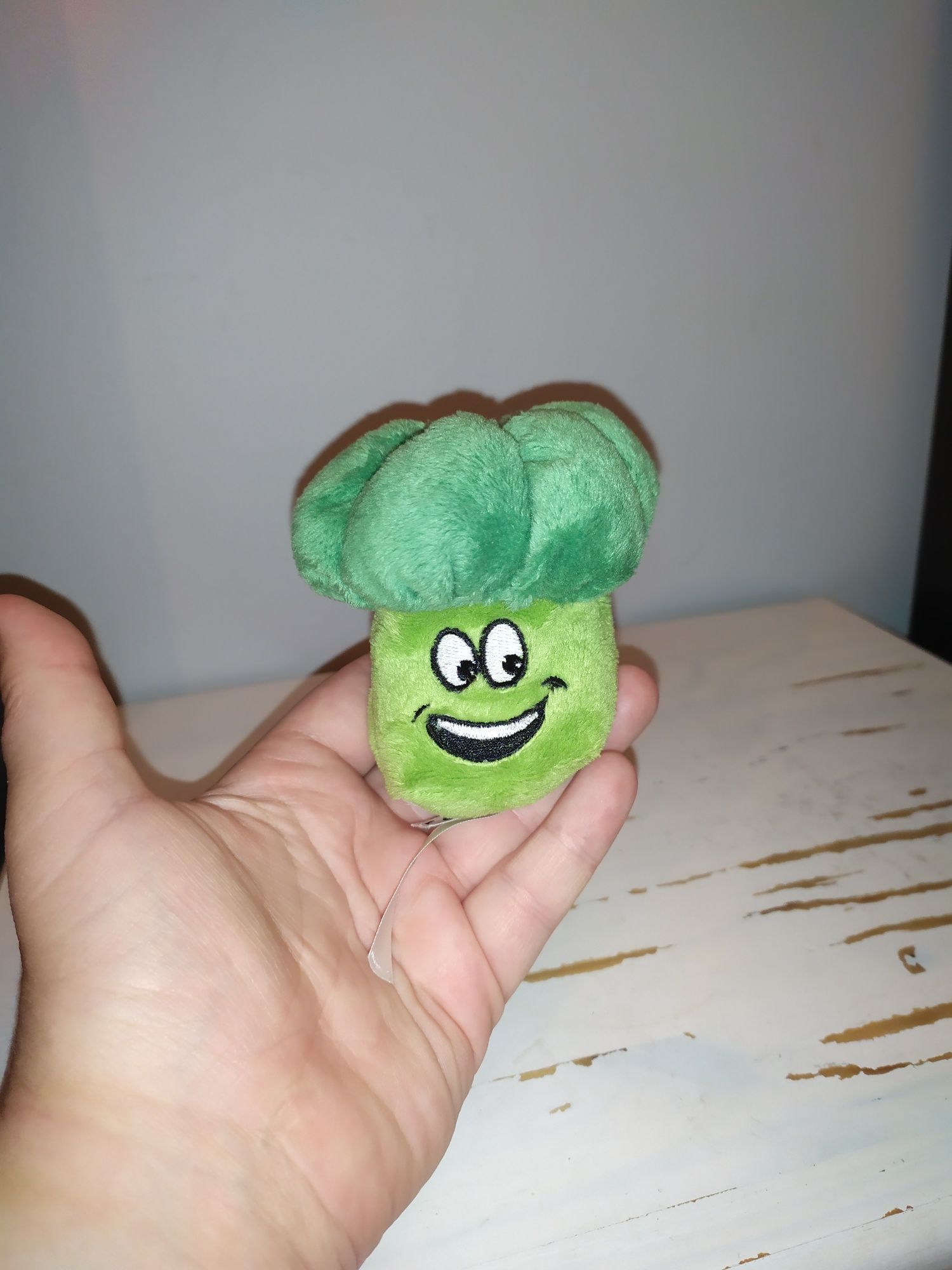 Brokuł MiniFeet maskotka pluszak przytulanka