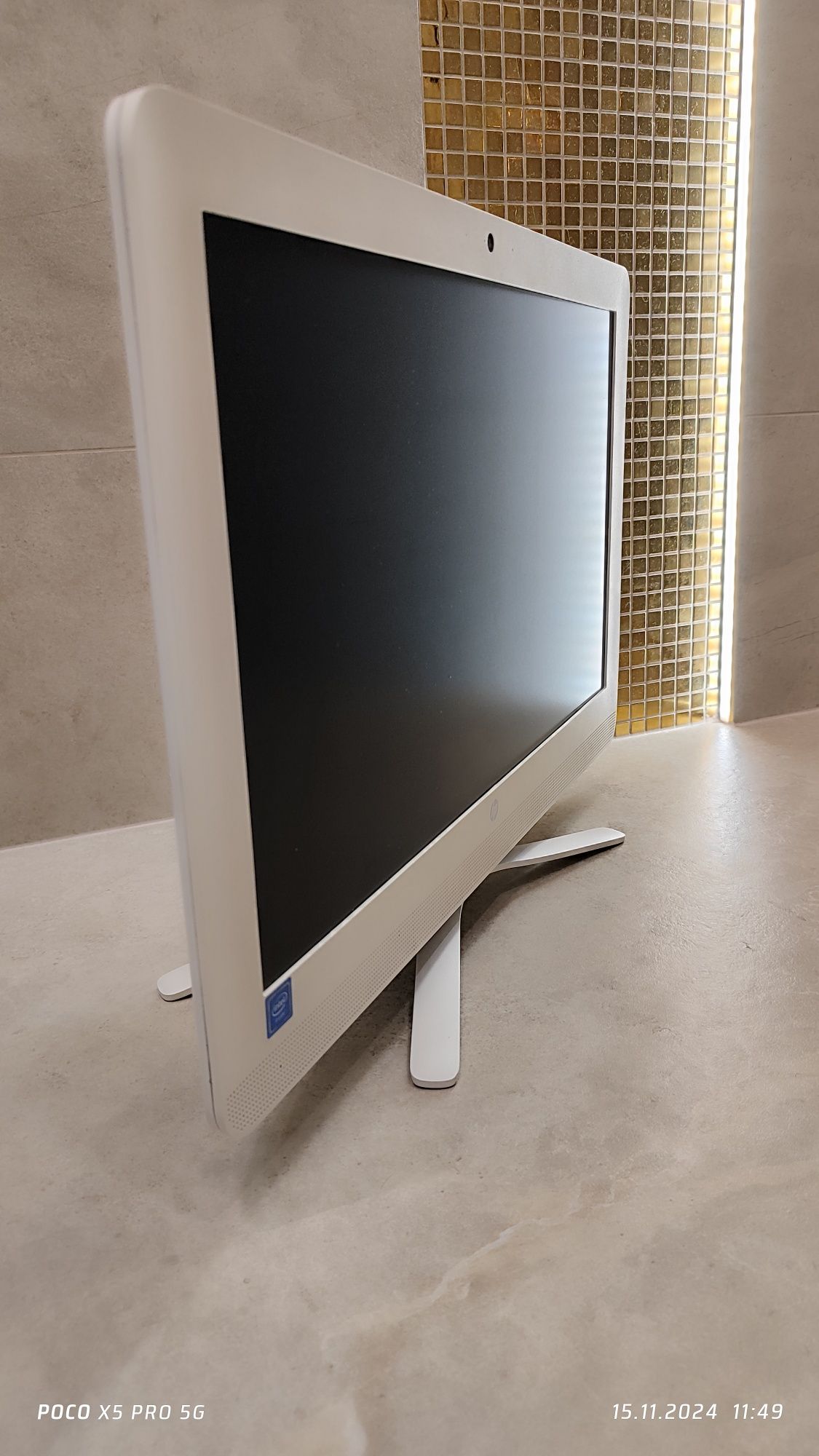 HP All_ In_ One  B022nw