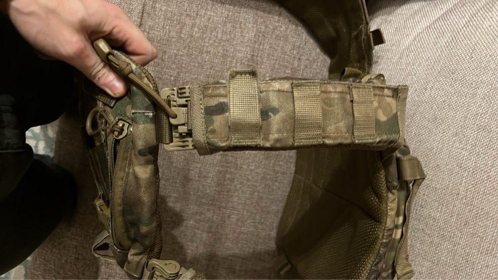 Плитоноска