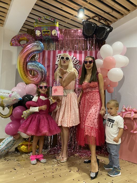 Святкова сукня для мам