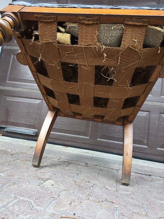 Antyk fotel tron styl neogotycki ladnie zachowany