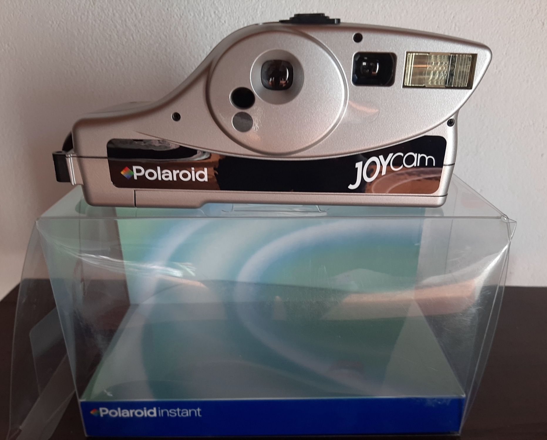 Máquina fotográfica Polaroid Joycam